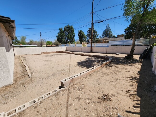Photo - 4 bed 2.5 bath