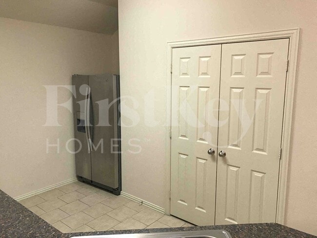 Photo - 1218 Jewel Ln