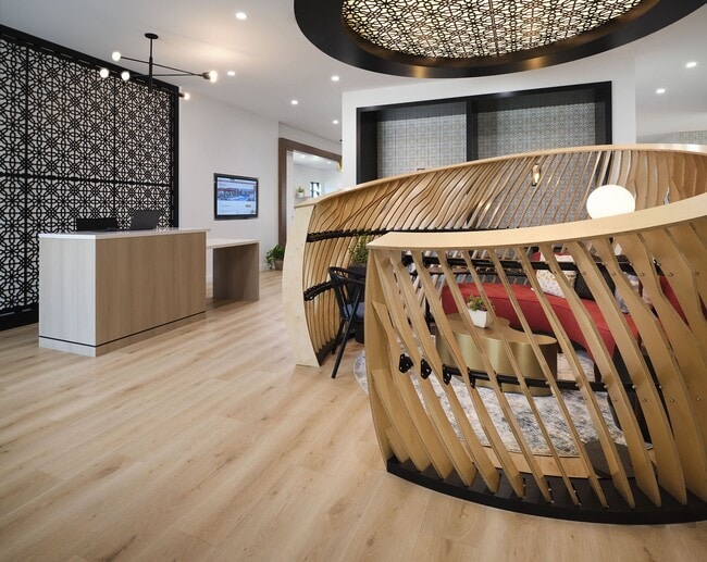 Building Photo - Amano