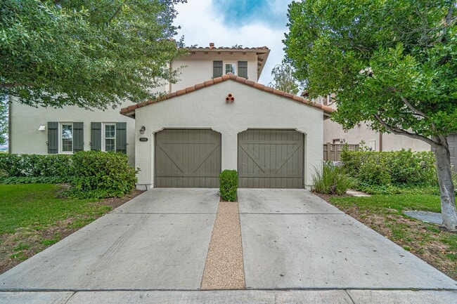 Photo - Woodland 3 Bedroom Home for Rent in Valencia!