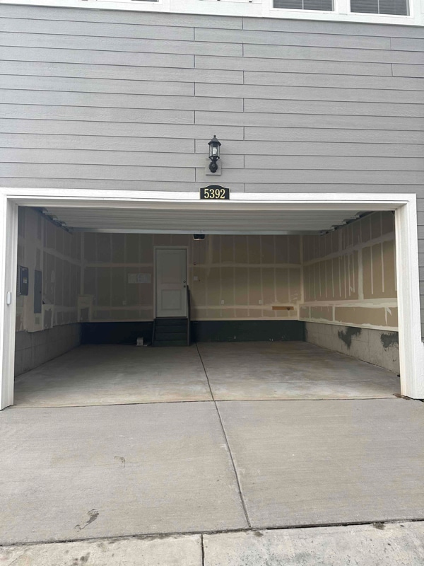 Photo - 5392 Euclid Dr