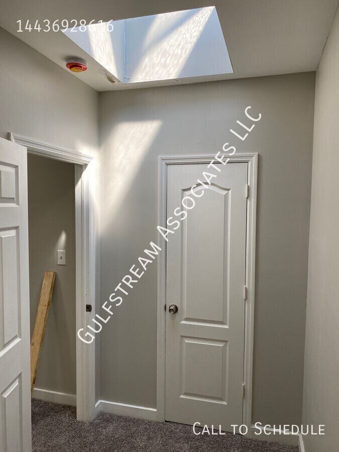 Photo - 521 N Curley St