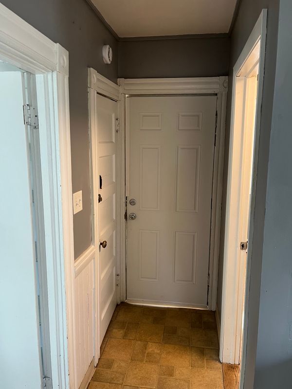 Photo - 525 Allen St