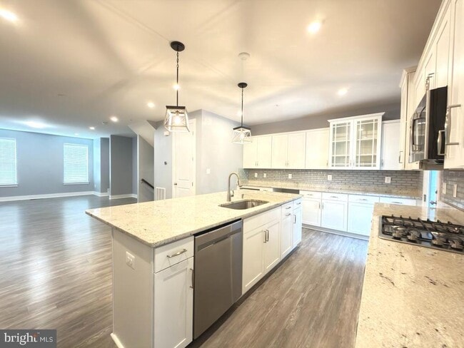 Photo - 2512 Buckthorn Dr