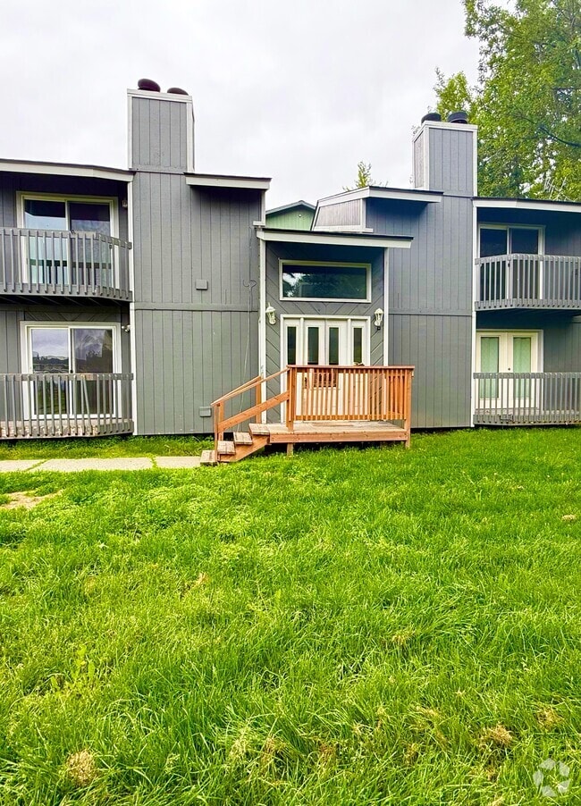 Building Photo - 11420 Heritage Ct Unit 2 - Bottom Right Rental