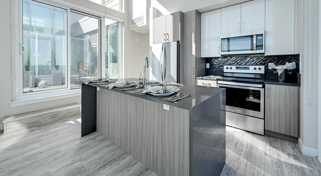 Interior Photo - Central Tower Apartments