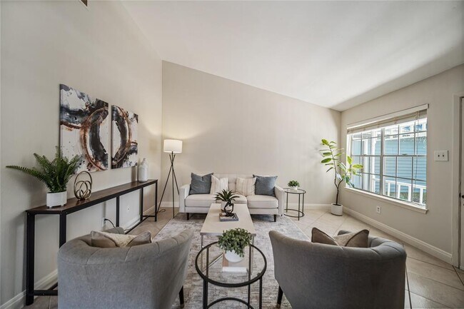 Photo - 4510 Brown Bark Pl