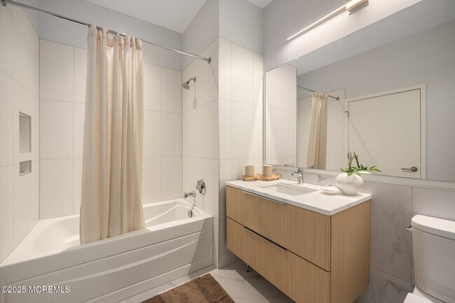 Photo - 1150 Kingsley St Unit 604