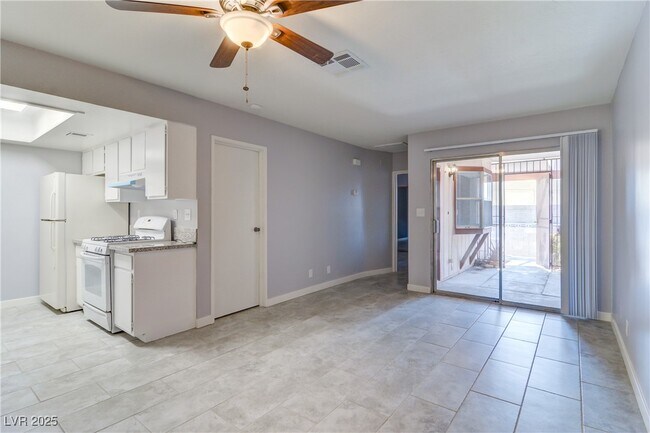 Photo - 417 N Lamb Blvd Unit F