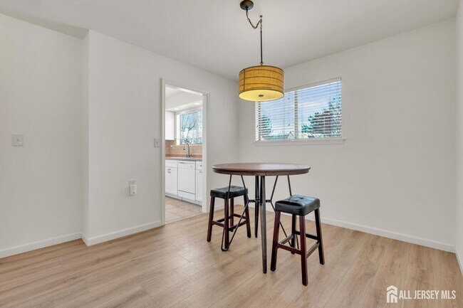 Photo - 603 Jacob Ct