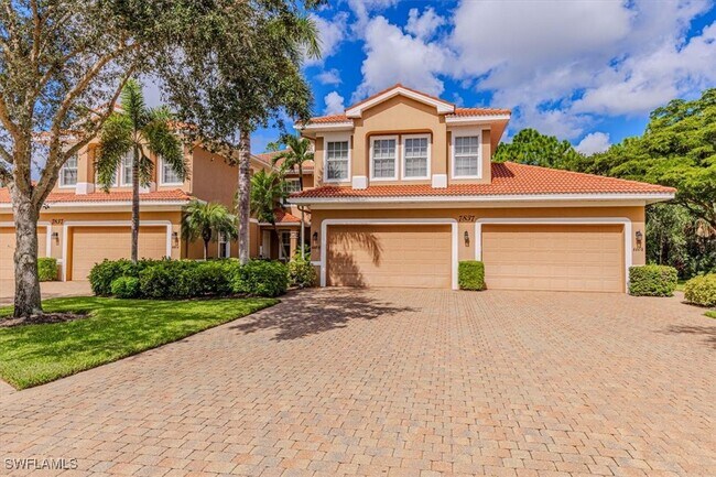 Building Photo - 7837 Hawthorne Dr Unit 1102