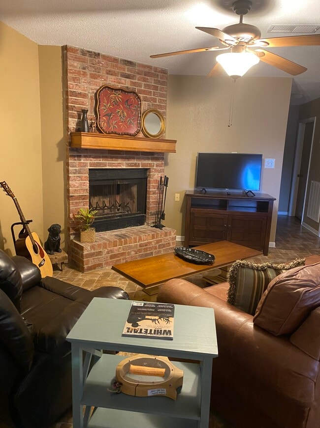 Photo - 1119 Nichols Ave