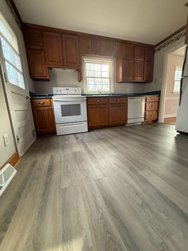 Photo - 3 bed, one bath house in Mebane