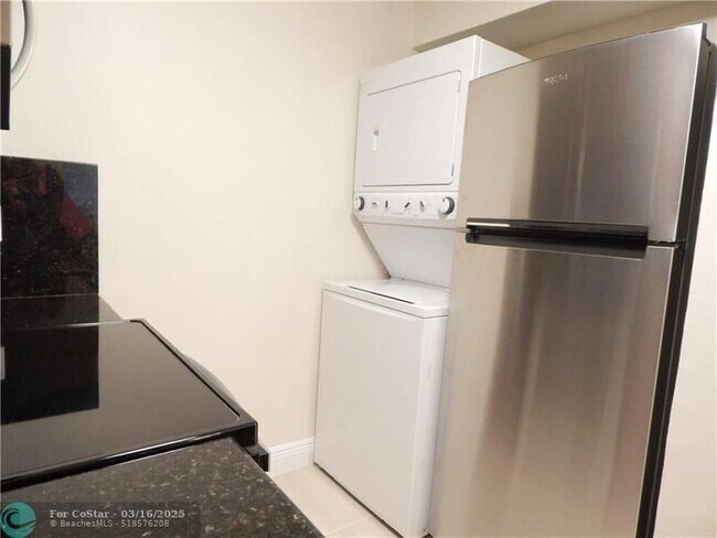 Photo - 844 Twin Lakes Dr Condo Unit 19-C