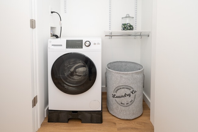 In-Unit Washer & Dryer!