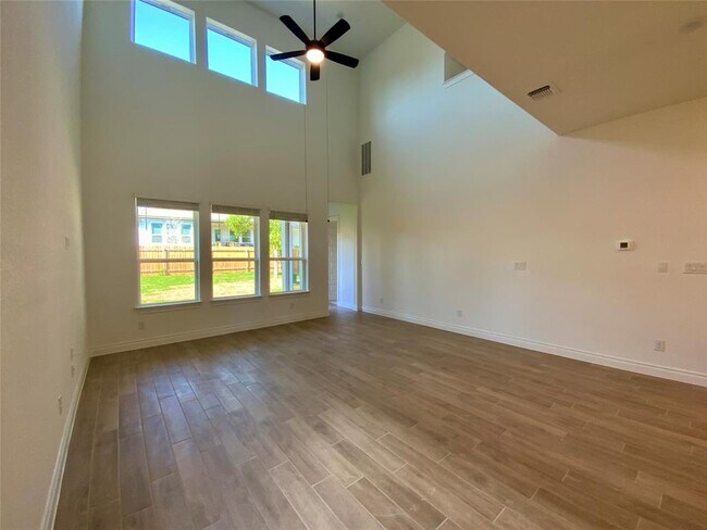 Photo - 358 Darley Oak Dr