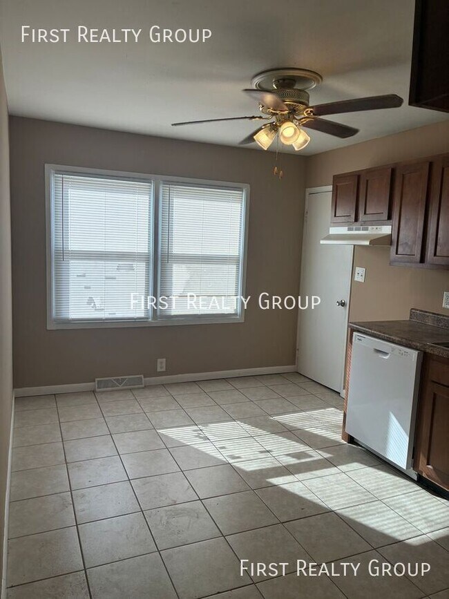 Photo - 81 Dayspring-