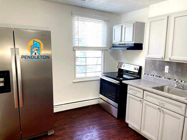 Photo - 525 E 13th St Unidad 3