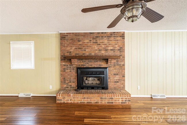 Photo - 24752 Kates Dr