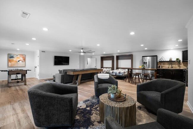 Building Photo - 188 Queens Cove Rd Unit ID1248943P Rental