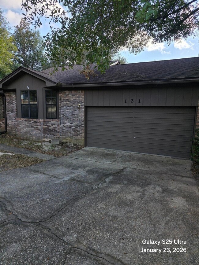 Photo - 121 Jacob Dr