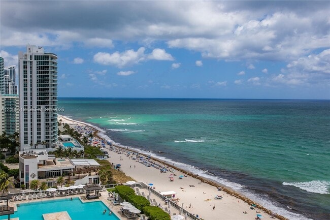 Photo - 1830 S Ocean Dr Unidad 1711