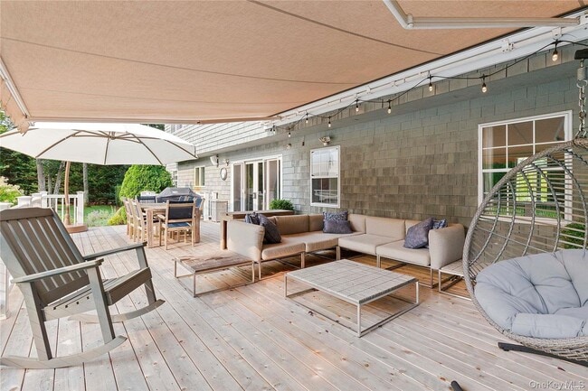 Photo - 1 Blueberry Ln