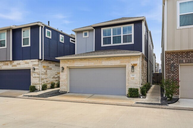 Photo - 1516 Lakeline Oak Dr