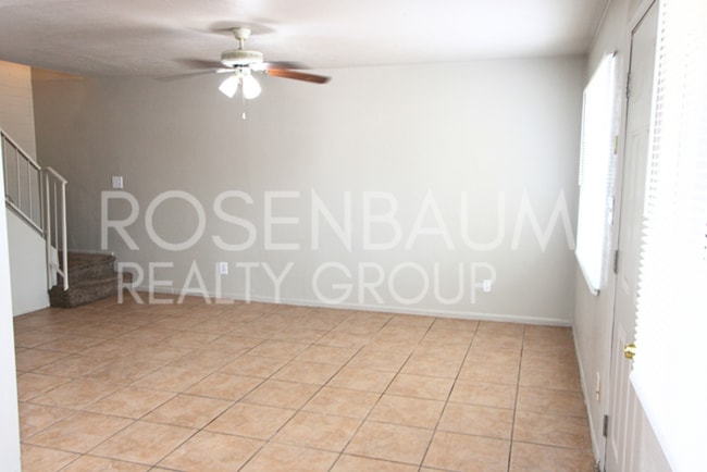 Photo - Charming 2-bedrooms, 1-bath townhome in Ph...