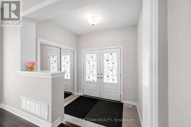 Photo - 127 Solaris Dr