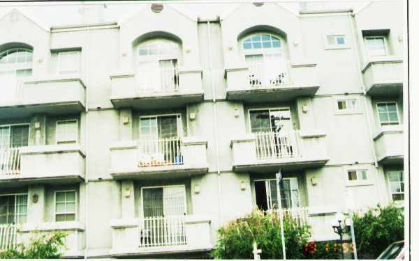 Photo - 10823 Hortense St