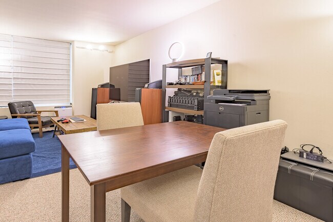 Photo - 777 N Michigan Ave Unit 2406