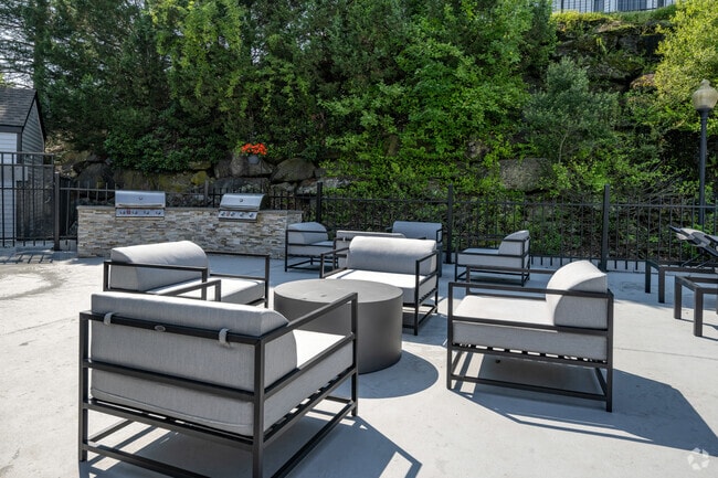 Grilling Area - ReNew Western Cranston