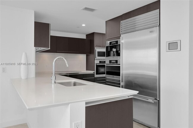 Photo - 17001 Collins Ave