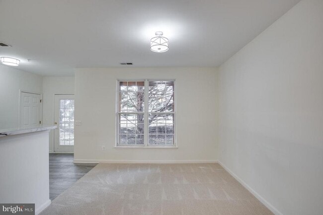 Photo - 87 Harbour Heights Dr