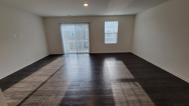 Photo - 186 Goldenrod Dr