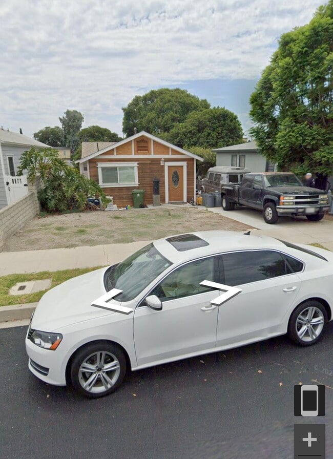 Photo - 1237 W 2nd St