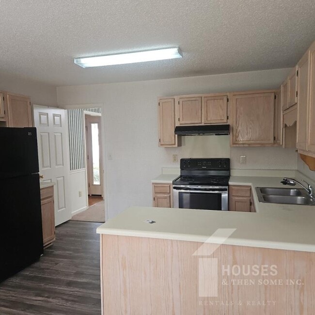 Photo - 3 McBee Chapel Rd