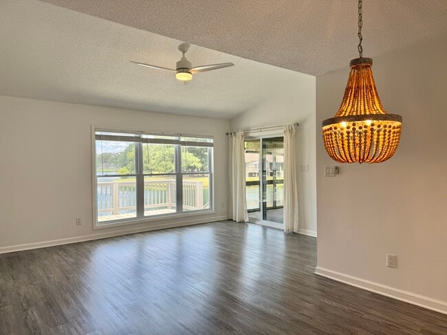 Photo - 7162 Windward Dr