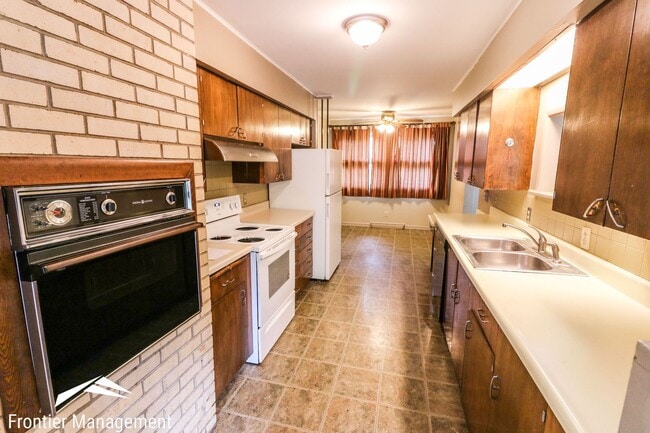 Photo - 1425 Harry Road Unit 1