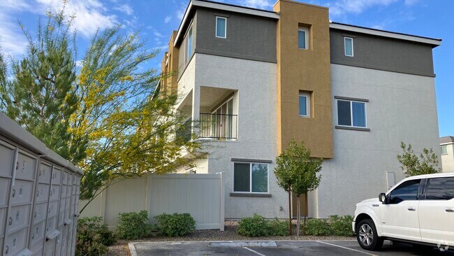 Building Photo - 3804 Enchanted Sky St Rental
