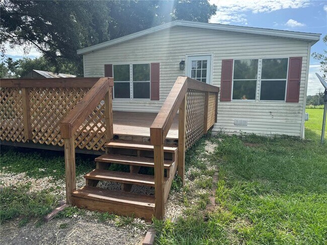 Photo - 35643 Clinton Ave