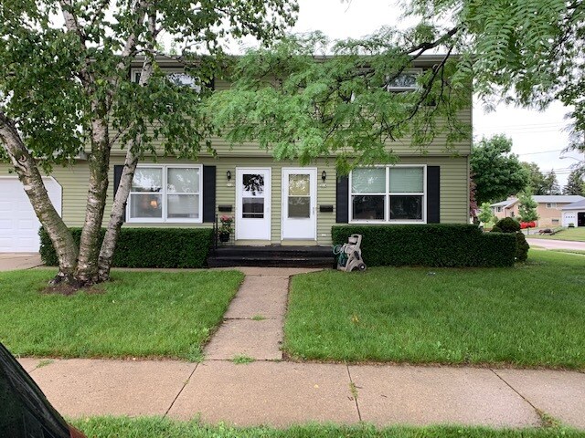 Photo - 214 S Eagle St Apartments Unit A