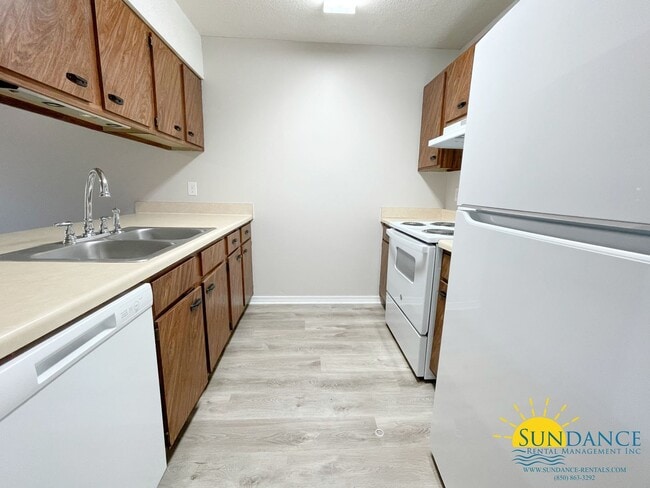 Photo - Charming 2-Bedroom Ground-Floor Unit in Fort Walton Beach-Near Bases!