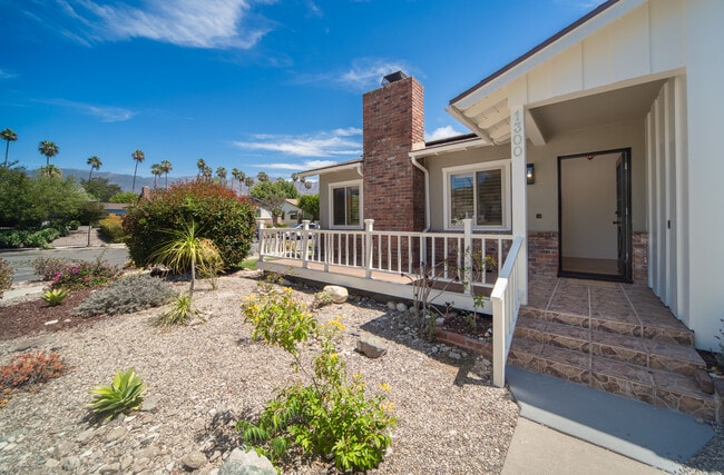 1300 Solita Rd