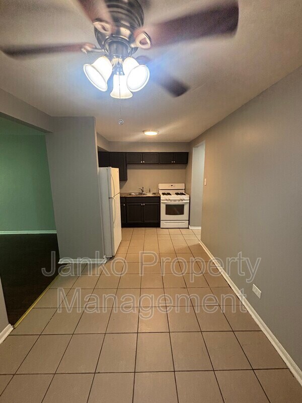 Photo - 6435 S Evans Ave Unidad 2b