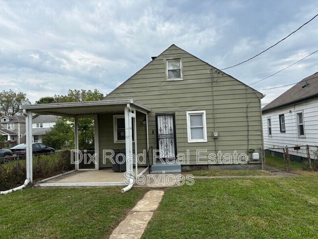 506 Kammer Ave