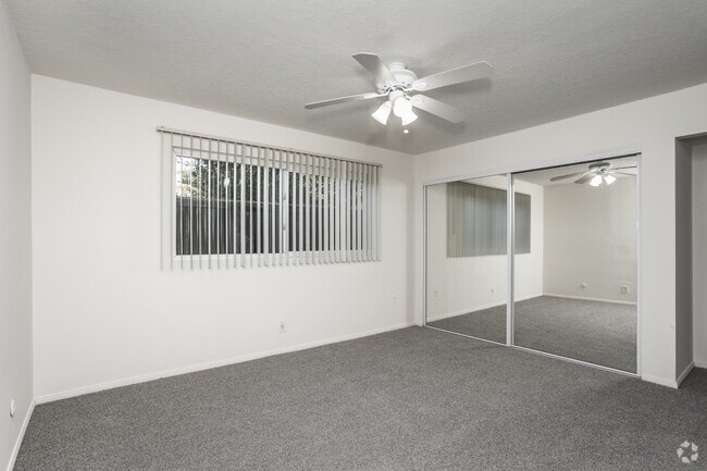 1BR, 1BA - 630SF - Bedroom - Leeward Apartments