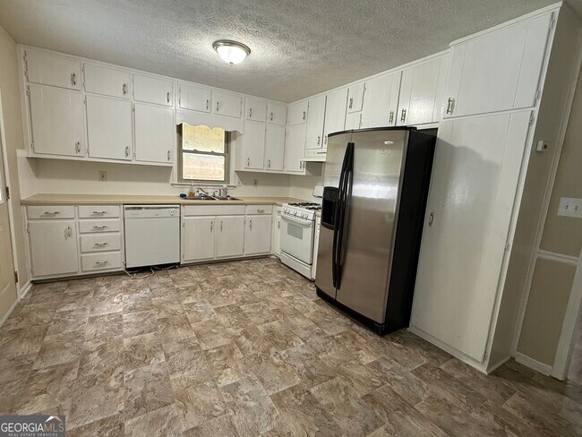 Photo - 2691 Falcon Ridge Dr SW