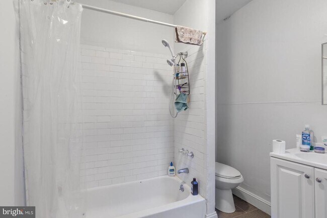 Photo - 131 W Susquehanna Ave Unidad 2F